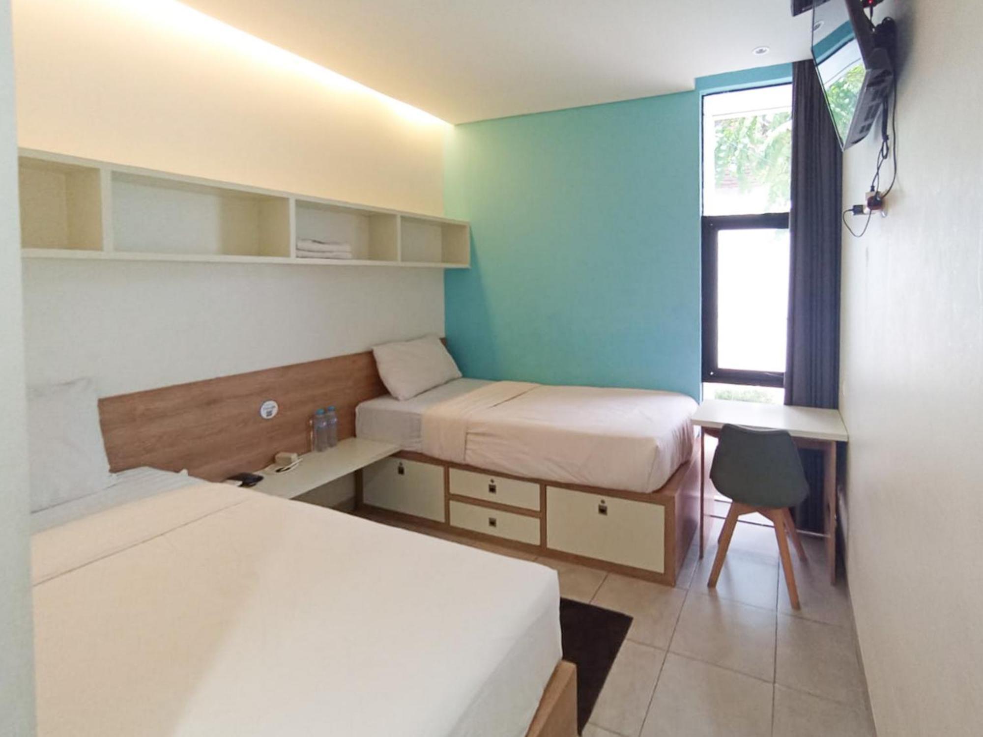 Hotel Ofo Kost Premium Kampung Inggris Pare Syariah Mitra Reddoorz Exterior foto